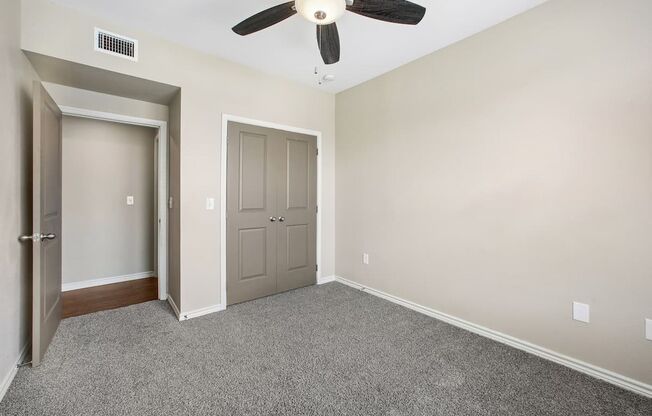 3 beds, 2 baths, 1,248 sqft, $1,959, Unit 918