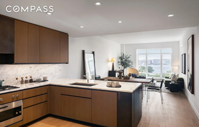 555 W 22 ST