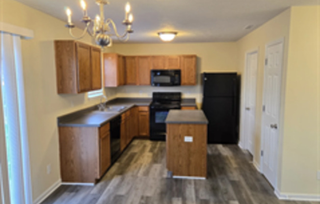 8384 BLUESTEM LN
