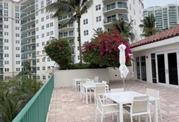 3 beds, 3 baths, $5,400
