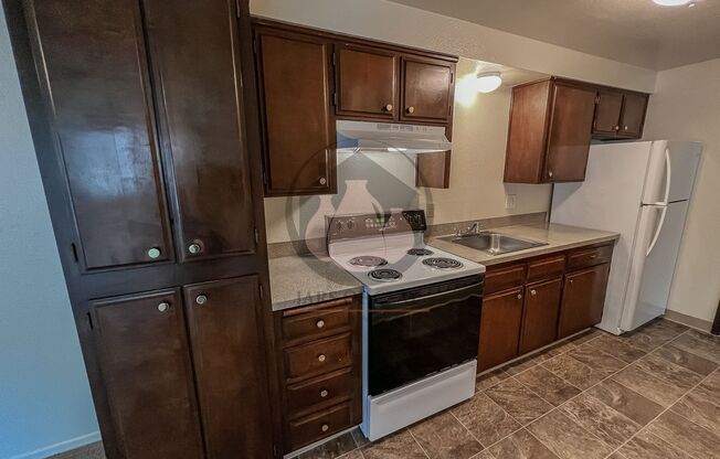 1 bed, 1 bath, 510 sqft, $1,300