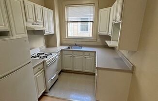 Studio, 1 bath, $2,350, Unit 5