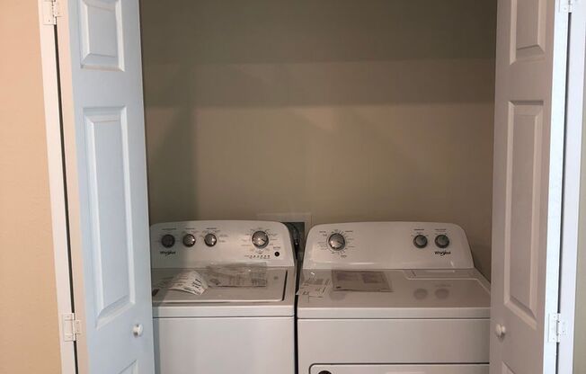 3 bedroom 2.5 bath Townhome with 1 car garage