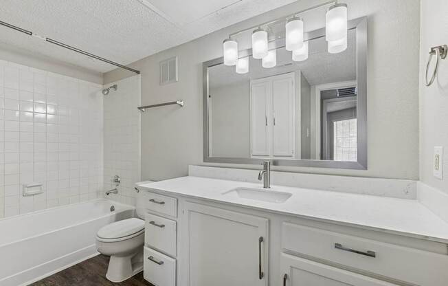 Camino del Sol in Dallas TX Madrid Bathroom