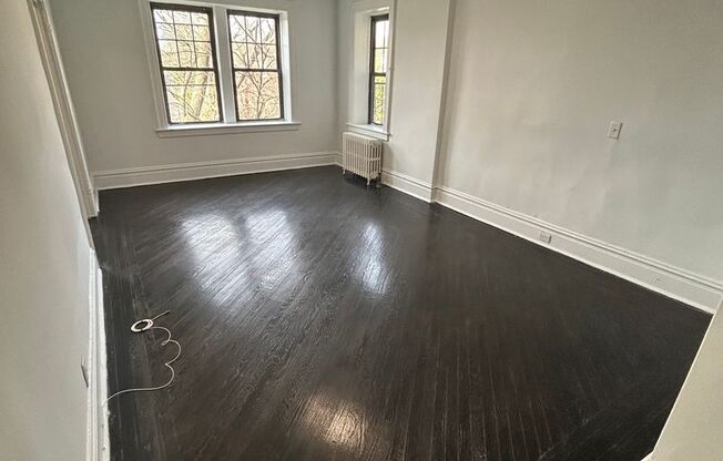1 bed, 1 bath, 700 sqft, $2,225, Unit D05