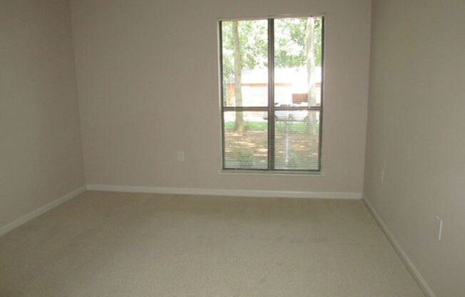 2 beds, 2 baths, 1,068 sqft, $1,717, Unit 1210TrF