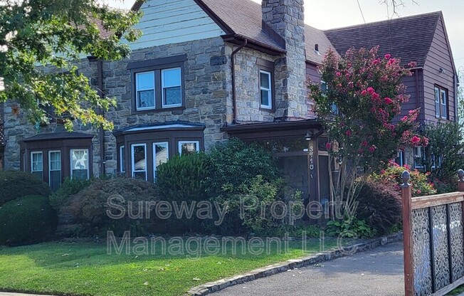 3710 BONSALL AVE