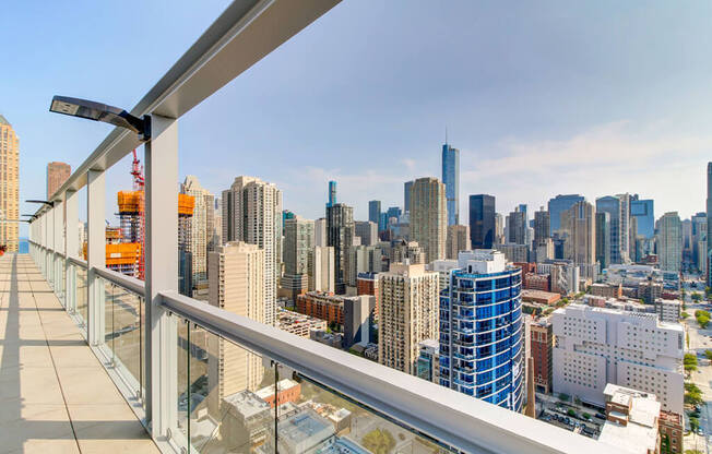 Rooftop View and City Vista at Eight O Five Apartments Chicago, IL