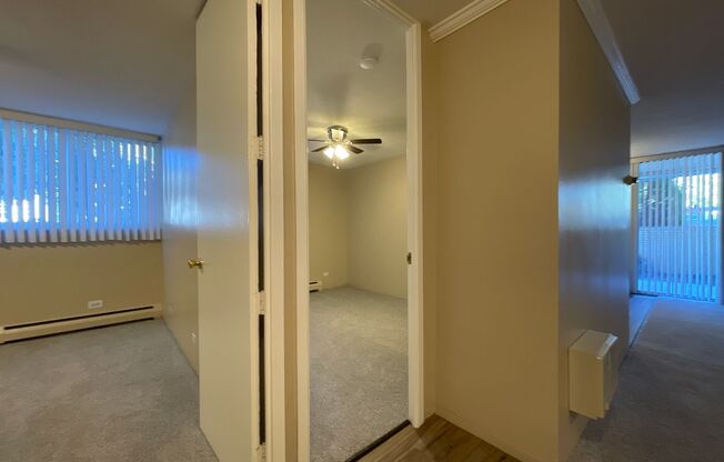 2 beds, 2 baths, 960 sqft, $1,895, Unit 107