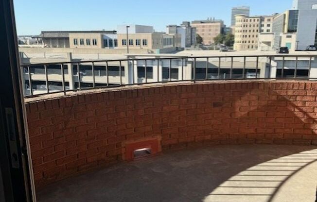 1 bed, 1 bath, 620 sqft, $1,650, Unit WH912