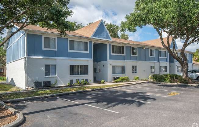 Exterior at Captiva Club Apartments at 4401 Club Captiva Drive in Tampa, Florida 33615