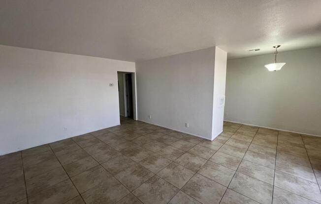 720 N 10 ST