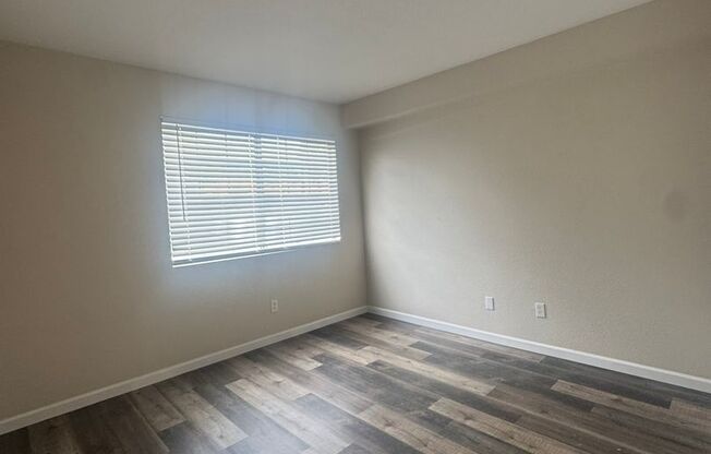 2 beds, 2 baths, $1,350