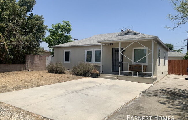 8214 LAURELGROVE AVE