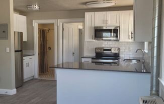 1 bed, 1 bath, 500 sqft, $995, Unit 03