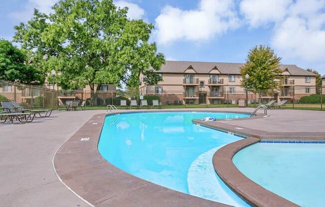 Apartments in Wichita KS with swimming pool