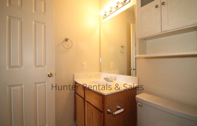 3 beds, 2 baths, $1,195