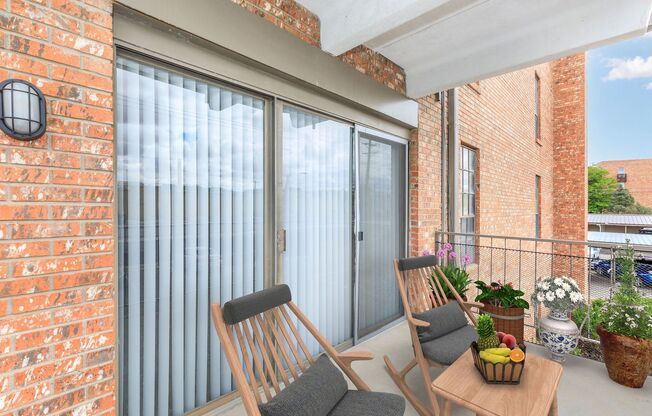 1 bed, 1 bath, 700 sqft, $845, Unit Unit 210