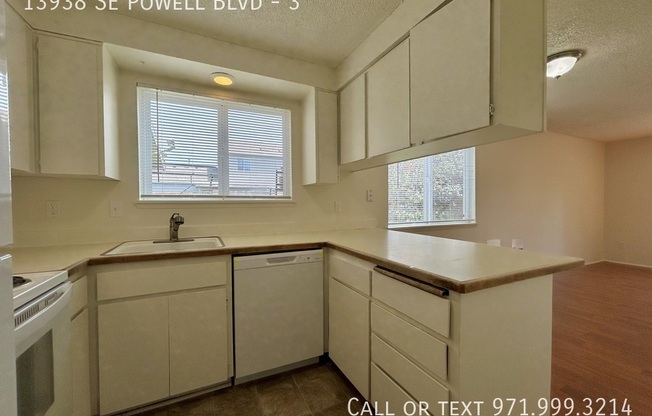 13938 SE POWELL BLVD