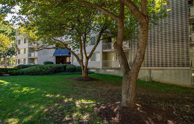 Heritage Park Apartments Building 7