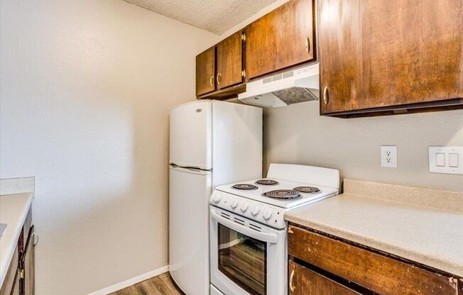 1 bed, 1 bath, 475 sqft, $575, Unit 4