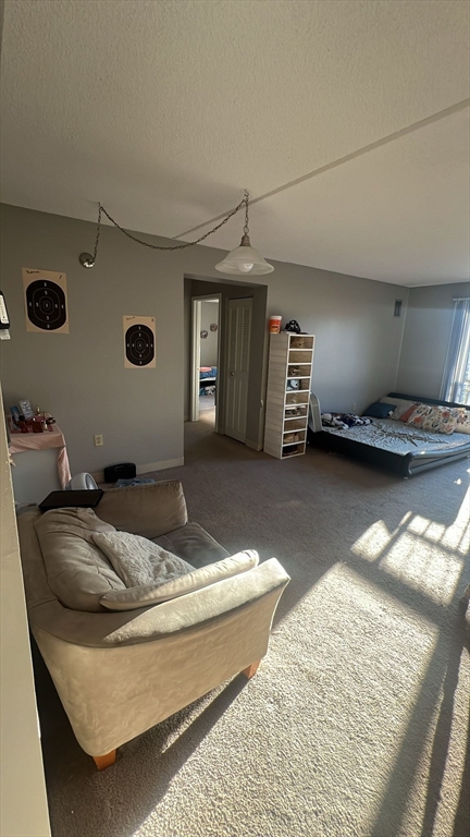 2 beds, 2 baths, $3,275, Unit 402