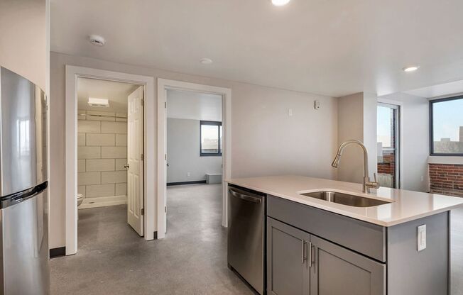 2 beds, 2 baths, 933 sqft, $2,099, Unit 704