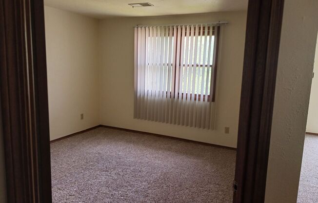 1 bed, 1 bath, 683 sqft, $1,120, Unit 2970-084