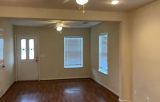 2 beds, 1 bath, $1,250