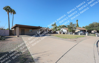913 W JEROME CIR