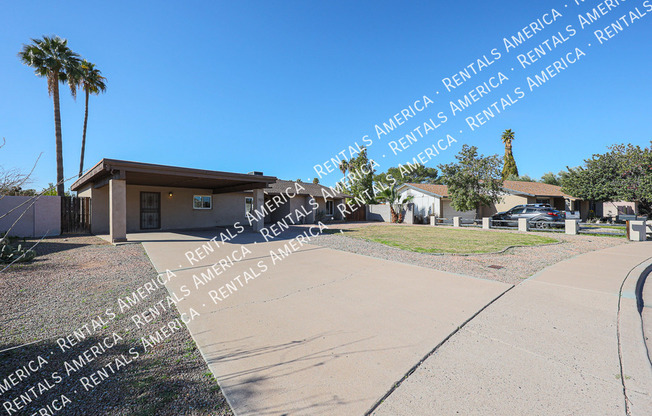 913 W JEROME CIR