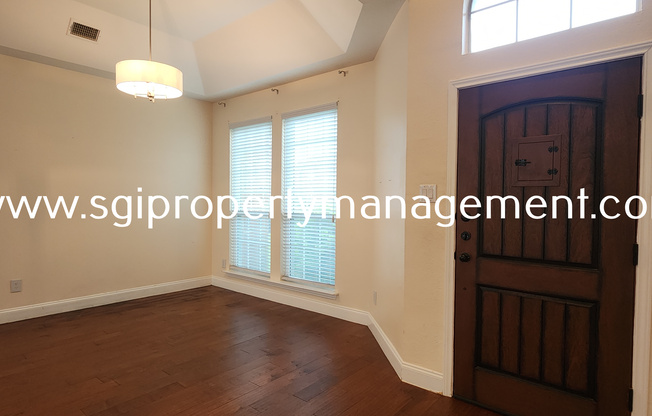 4021 CHRISTOPHER WAY