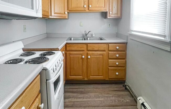 1 bed, 1 bath, 700 sqft, $695, Unit 805 #2