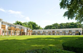 Chestnut Lane Apartments