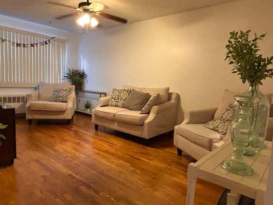 260 E 238 ST