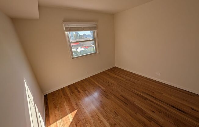 3 beds, 2 baths, 1,100 sqft, $2,995, Unit 601