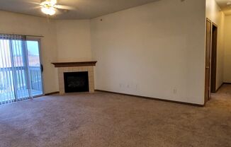 2 beds, 2 baths, $995, Unit 650.08