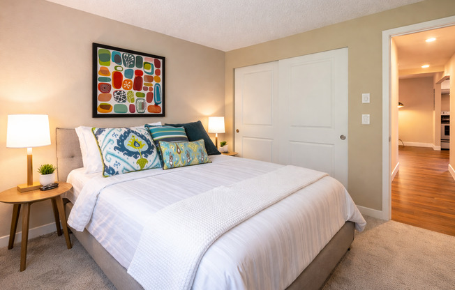 3 beds, 2 baths, 1,160 sqft, $2,400