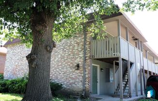 611 S 20th