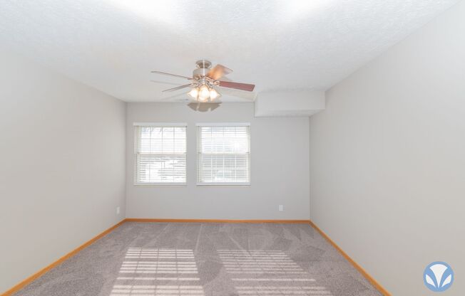 1 bed, 1 bath, 982 sqft, $1,285, Unit AL-27