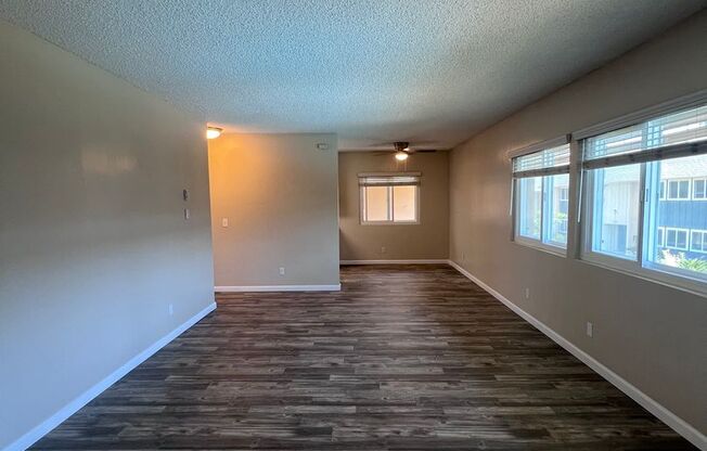 Pacific Breeze Apartments