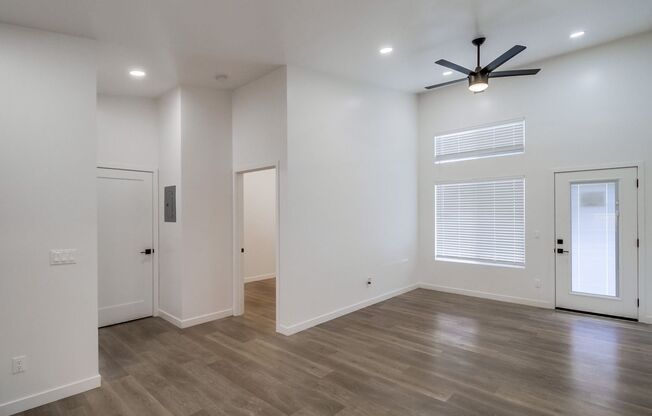 1 bed, 1 bath, 525 sqft, $2,795, Unit 1016