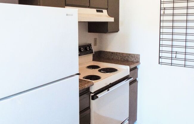 3 beds, 2 baths, 1,195 sqft, $3,553, Unit 306