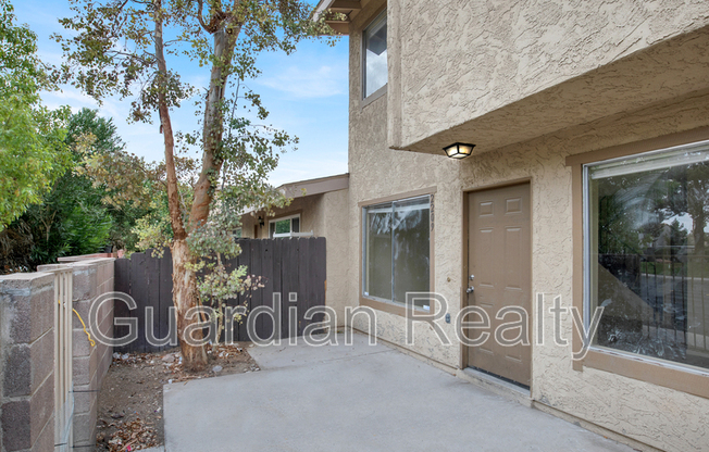 2209 TALL PINE DR