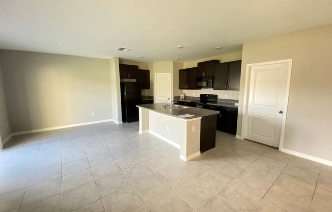 4404 Eternal Prince Dr - Cypress Creek