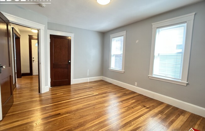 15 LAUREL