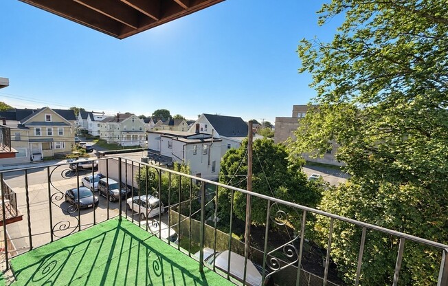 1 bed, 1 bath, 700 sqft, $2,200, Unit 35