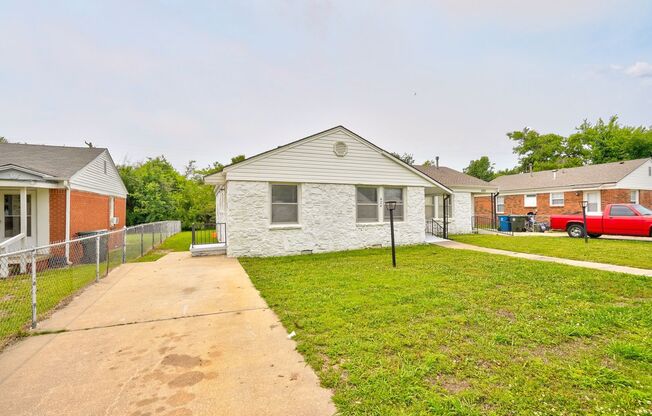 2 bedroom 1 bath duplex in Midwest City