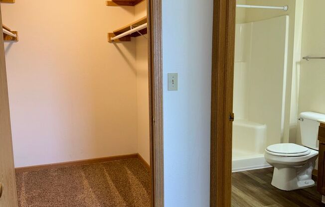 2 beds, 2 baths, 1,125 sqft, $1,675, Unit 2604C102