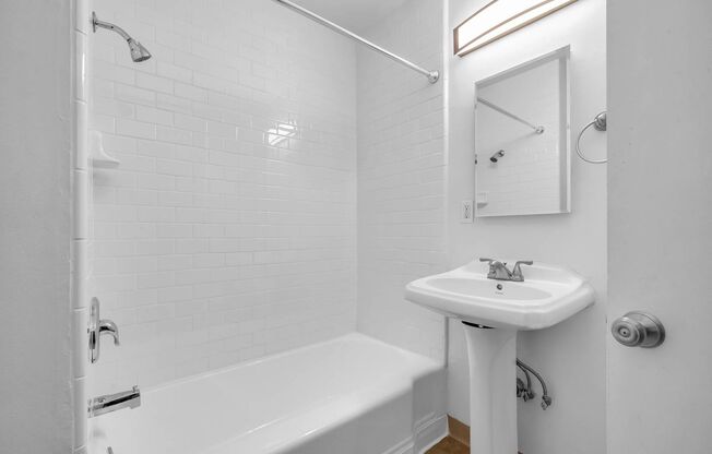 1 bed, 1 bath, $2,195